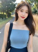 者当即拨打110向本地门报警